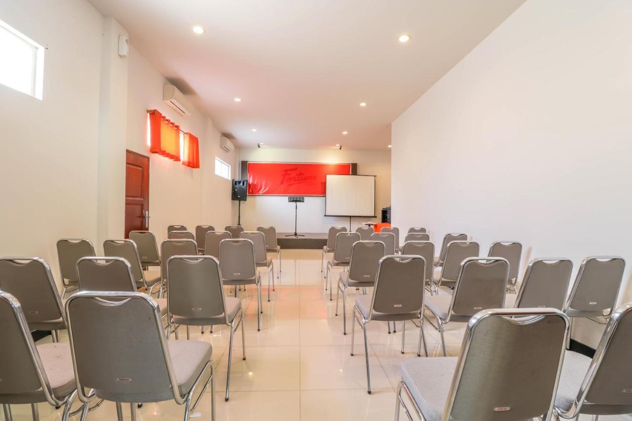 Fortune Hotel Mataram Luaran gambar